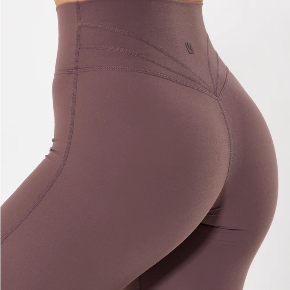 BuffBunny Leggings - Packaged - Picture 2 of 5